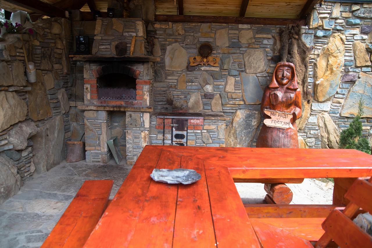 Kabanova Gora Guest House Bukovel Bagian luar foto
